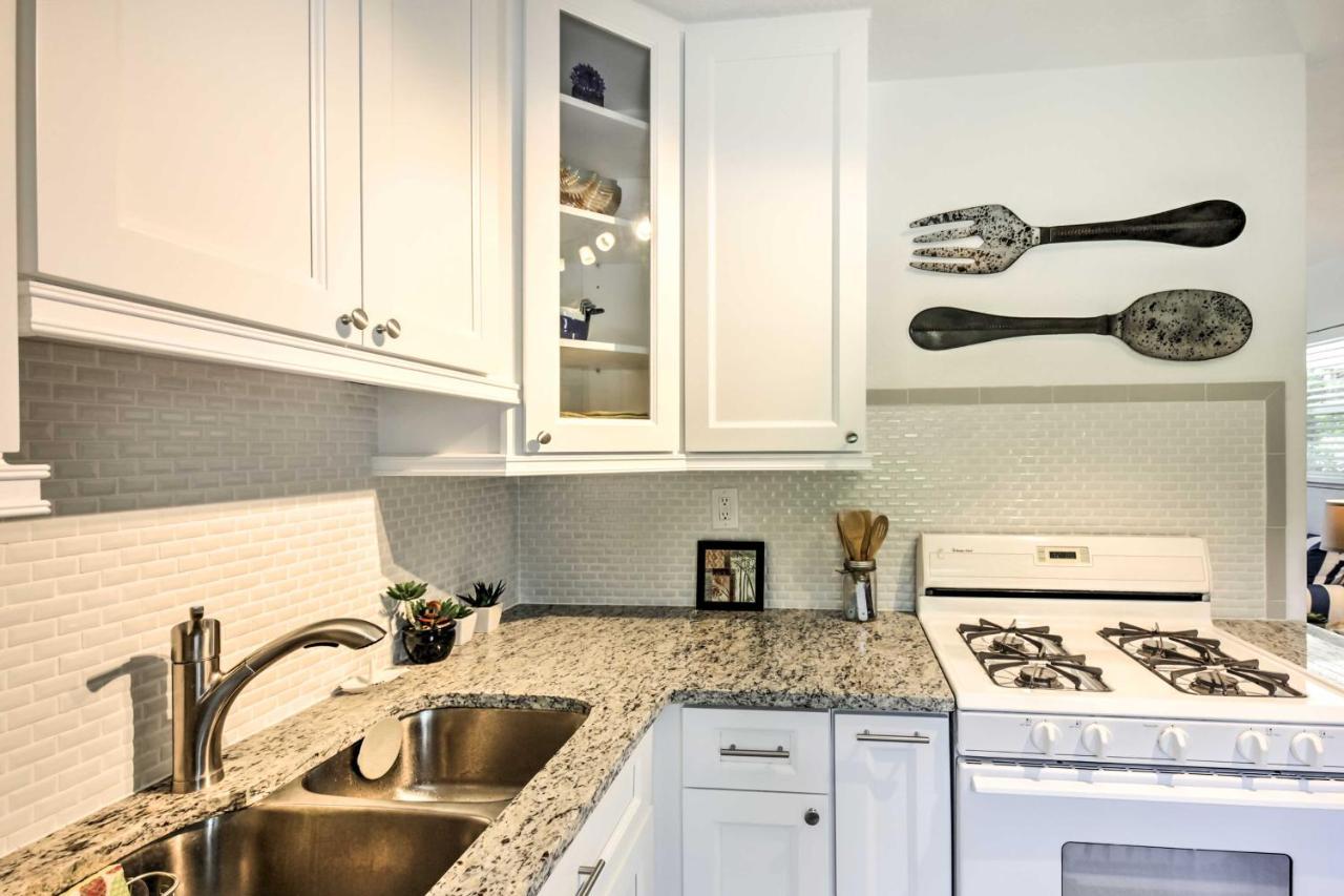 New Smyrna Beach Abode With Fire Pit, Walk To Beach! 外观 照片